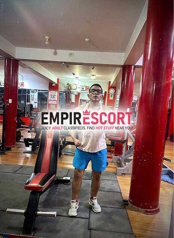 chiclayo mazeta fitness leee bien creador de contendio y videollamadas de paso.