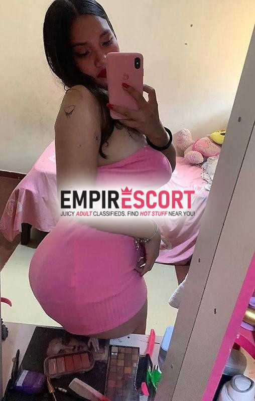blanquita calientita🔥 doy los tres platos me dejo chupar toda🤤 te consiento como mereces amor como rey 😍
