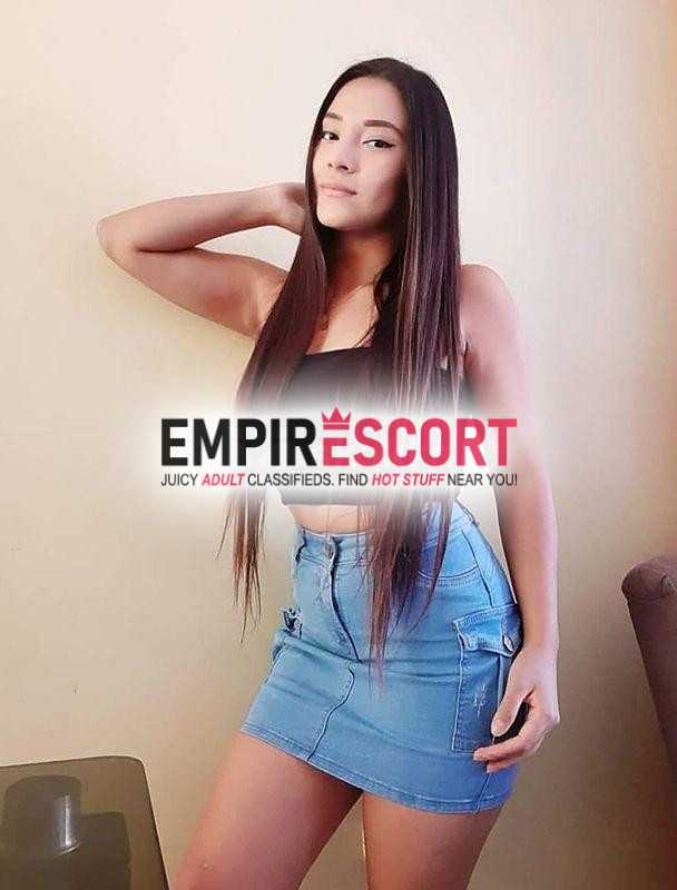 😋 sopita pose 69 desnuda nueva fogosa chupadita de senos estrechita