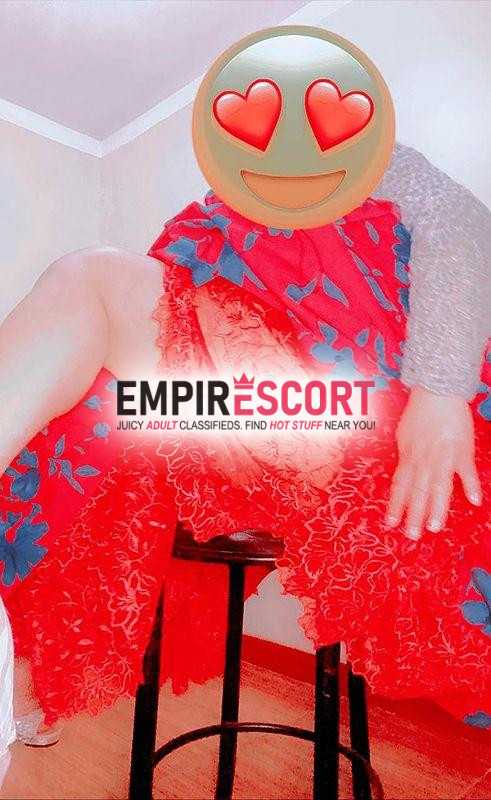 valicha tu cholita riquita blanconita cariñosa y golosita 😋 listita para ti 💋😘