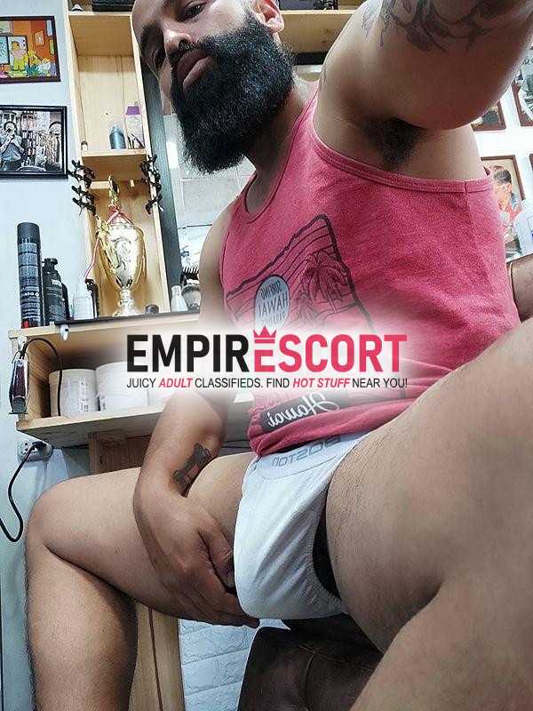 macho barbero morboso activo