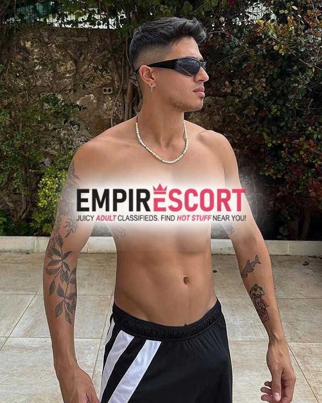 cansado de comer mismo y no estar satisfecho😈 llegue para dejarte ese culo lleno de leche 
tambien tengo disponible mi canal de telegram😈