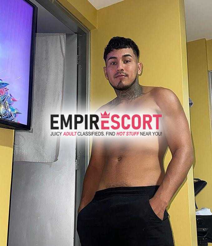 venezolano activo pene curvo 🍌😈
