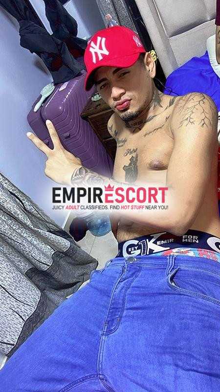 moreno bien caliente en cama 🥵🥷🏻 bien extrovertido 🔥 soy 100 real 🥷🏻 recien llegado tu ciudad 🏙️ cuento lugar seguro y discreto 🔥23cm reales