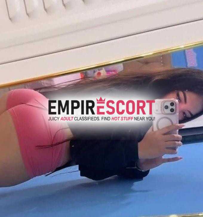 el servicio que brindó es totalmente de trato de pareja ☺️. comenzamos baile👯🏻‍♀️ erótico y masajes relajantes luego seguimos el sexo ora