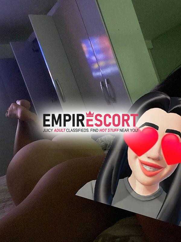 hermosa y apasionada en la.cama besos reales sin apuros