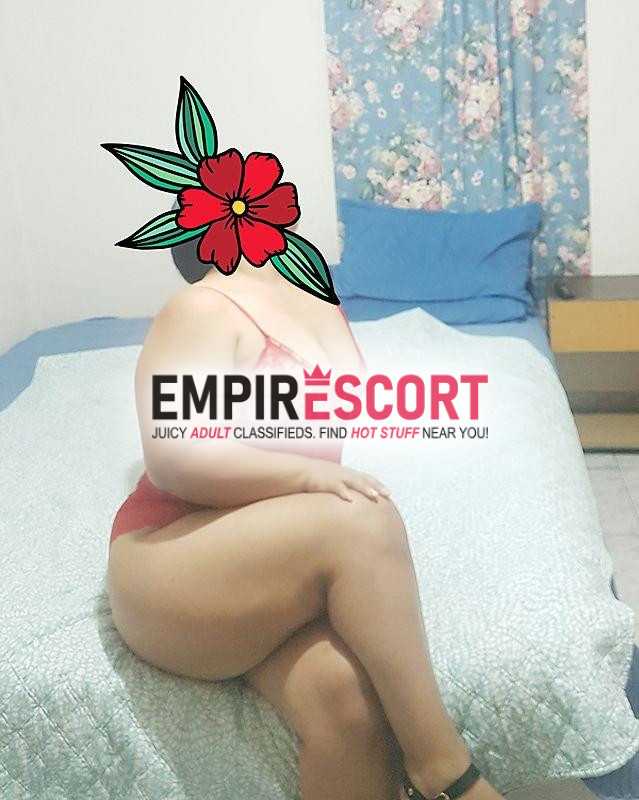 reciÉn llegadita anita rica boliviana 🇧🇴 culoncita de ricos pechos solo por hoy