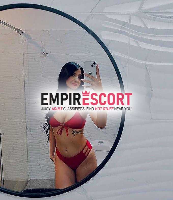 hola amor me llamo salomé jovencita bien ardiente que es adicta al sexo' duro 🥵