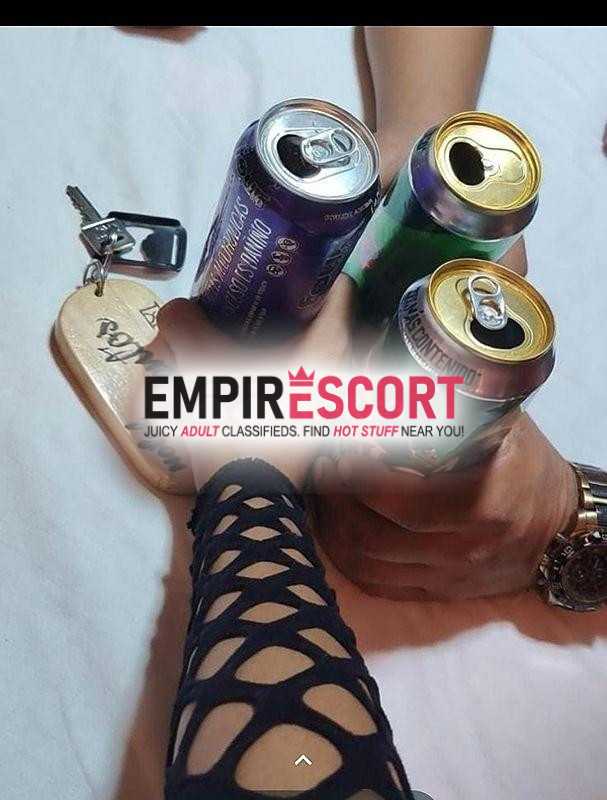 joven dotado complace parejascuckold - trios - mujeres solas