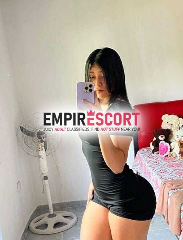 claudia chica muy guapa rica y deliciosa