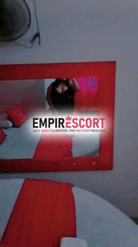 papi realizo masajes ricos gordita 
bonita sumisa discreta escribme hoy realizó masajes tÁntricos relajantes hombres curiosos decididos o mujeres b