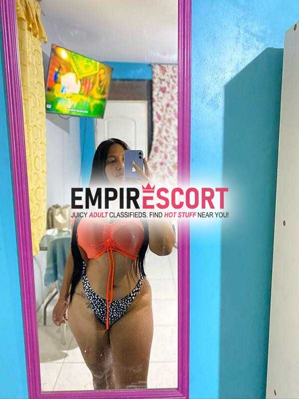 sullana dayanita nueva por tu ciudad mis amores ven y disfrutemos rico amor en cama soy super confiable y amable todos disfrutaremos rico en ca