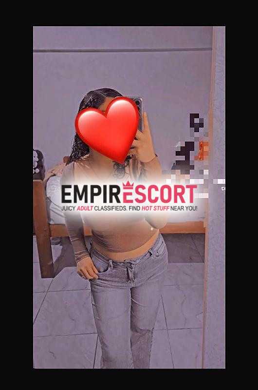 soy marina y tengo excelentes curvas y estoy debutando 💋