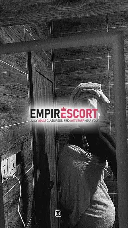 hola soy chica universitaria muy sensual y extrovertida