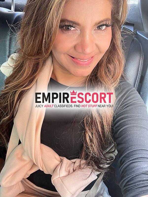 soy karla rica y bella madura de 51 años alta flaca venezolana cuerpo de barbie y cara angelical muy caliente te va encantar solo telegram