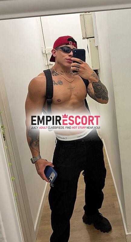 somos dos chicos xxl dotados para trios y orguias 💦🍆 tenemos bastante contenido y videollamadas.