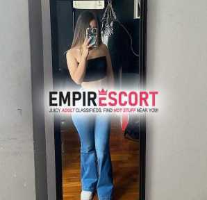 alexandra soy chica universitaria muy linda