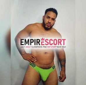 macho alessandro
actor porno peruano 🇵🇪
20cm de verga grande gruesa y cabezona 100 reales