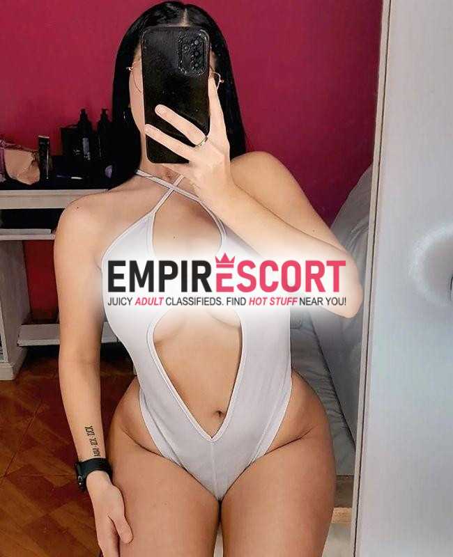 😋 sopita pose 69 desnuda nueva fogosa chupadita de senos estrechita