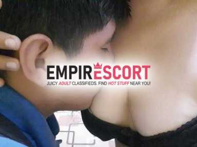 pareja de estudiantes que vende contenido y videollamadas hot