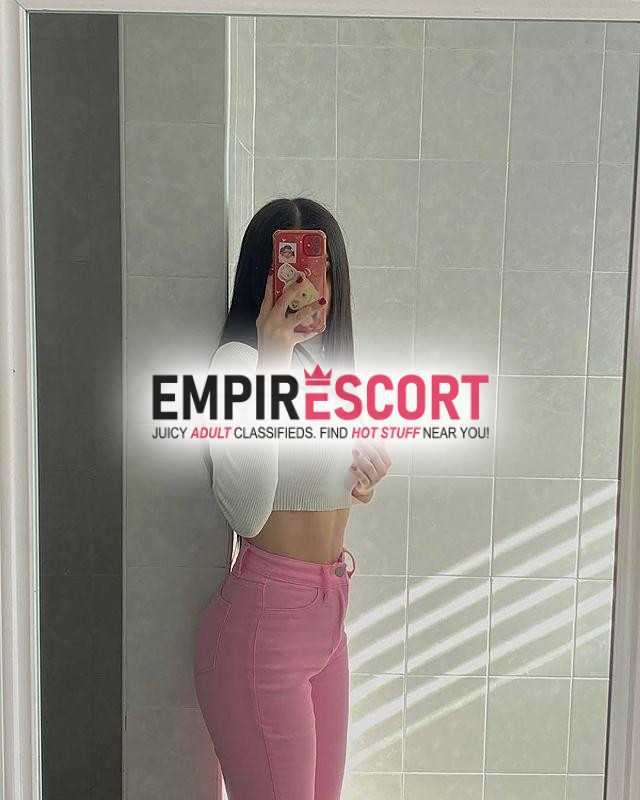 jimena 😊 bonita universitaria de 18 añitos de bonita figura y muy complaciente. tengo depa por conti 😈🫦