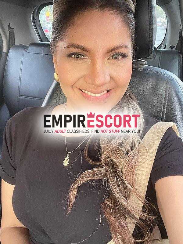 soy karla rica madura alta flaca blanquita venezolana cuerpo de barbie cara angelical bien caliente excelente servicio