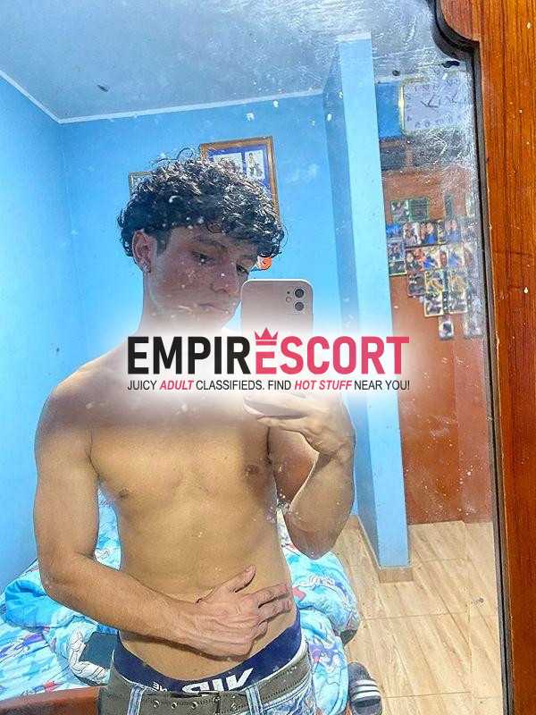 bebecito arrecho dispuesto cumplir todas tus fantasias y complacerte