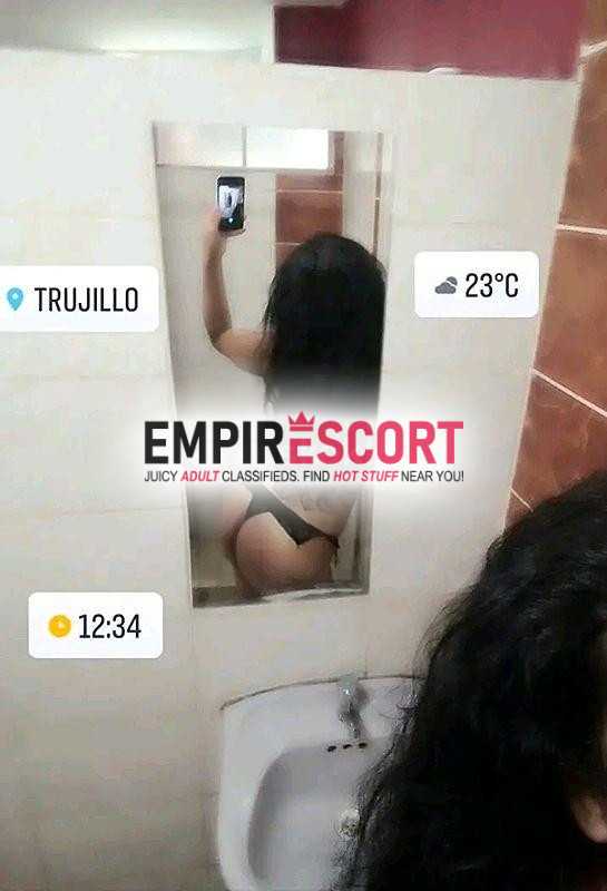 disponible.con sitio potonsita estrecha delgada . trigueñita