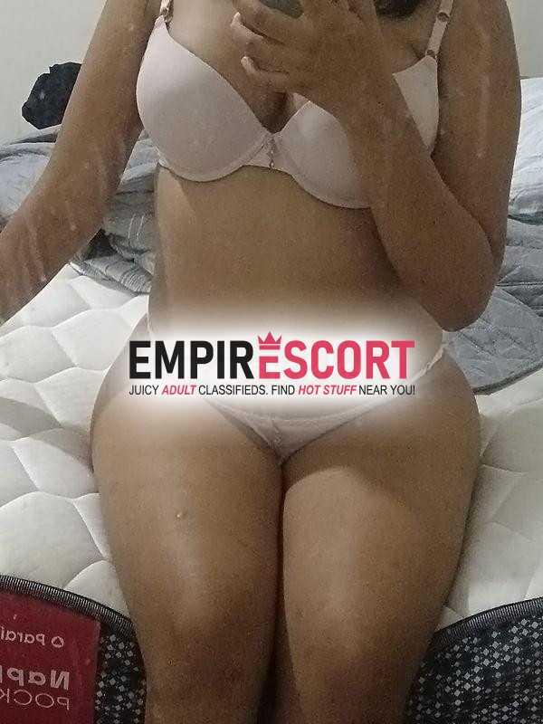 2 señoritas tríos y también solasya disponible trato de pareja oral sin pre las veces que puedas en hora escribes para mayor información tambi