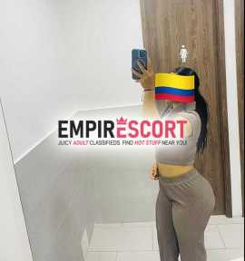 colombiana🇨🇴🍑😋 de rico trasero experta en el oral disponible para complacerte papasito
