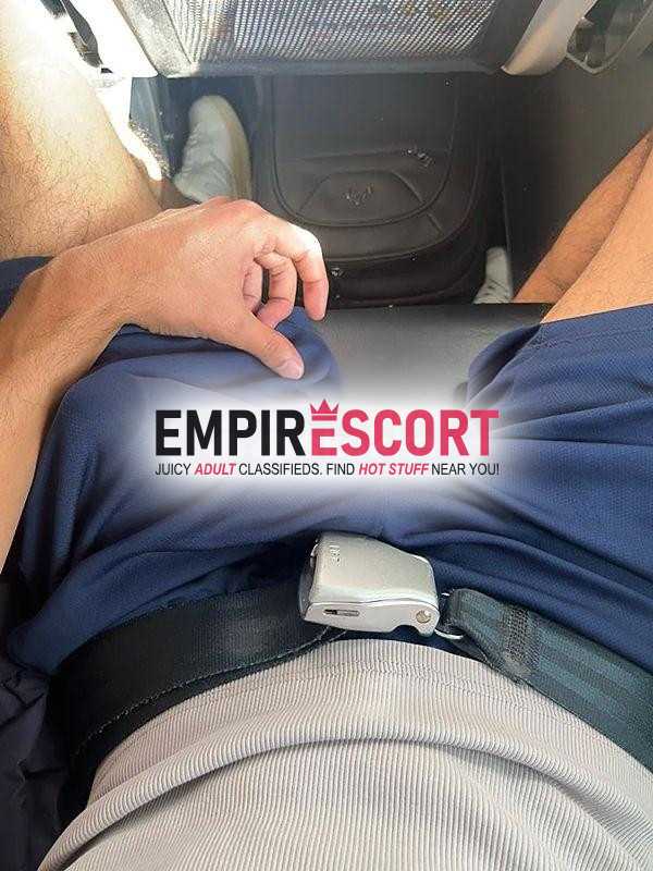 universitario activo 😈🍆 de paso 🫣 sitio 🔥😏 solo interesados 🥵