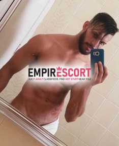 en sullana escort modelo internacional 190 altura90kg22cm