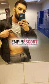 en sullana escort modelo internacional 190 altura90kg22cm