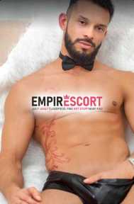 en sullana escort modelo internacional 190 altura90kg22cm