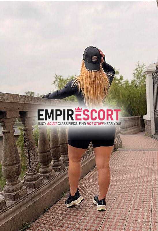 rubia colombiana de paso por tarapoto
