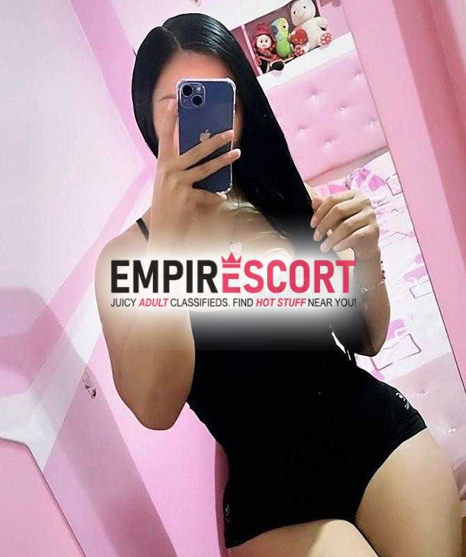 hermosa señorita disponible para ti 💦💦💦
