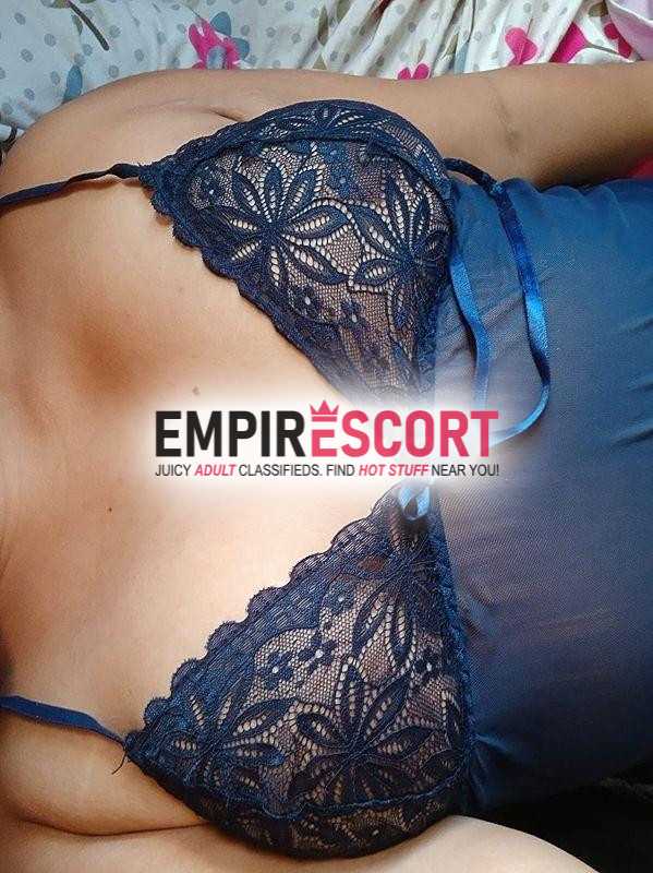 hermosa jovencita incluye habitaciÓn todo el dia y noche 😈😋