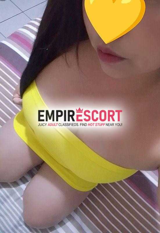 hola bb soy mía cuento habitación incluida 😈amores 🤤😜 llámame y pasamos riko hago fetiches y adicionales