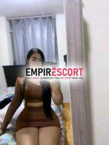 jovencita culito paradita muy arrechita