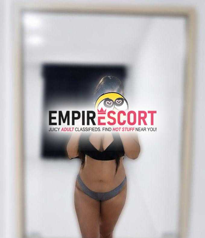 estrechas y sumisas para darte muchos 😘 besos 😍🥰🥰