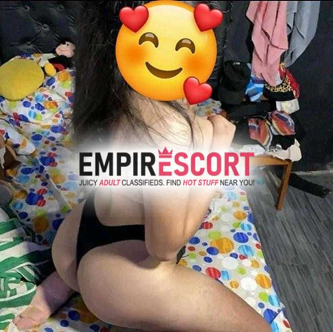 sexy atractiva gatita tengo delicioso cuerpito y rica colita corazón 😘😘😘❤️❤️❤️