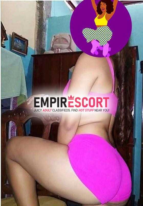 morenita fogosa. lista para matar tus ganas
