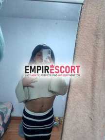 complaciente y golosa y disponible siempre