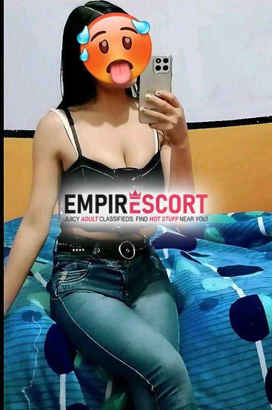 estefany delgada y rosadita rico culito redondito sexy jovencita bien rica y apretadita estrechita