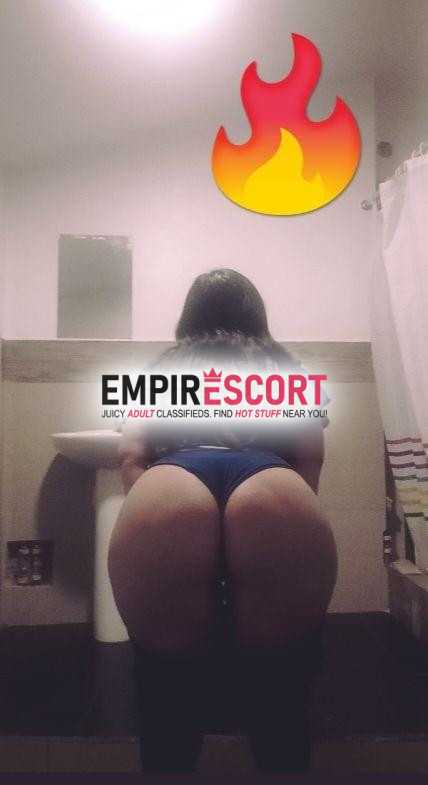dámaris 🍑tu culonita 🍑 selvatica super ardiente 😈y complaciente dispuesta todo cariño 🥵🍆😋