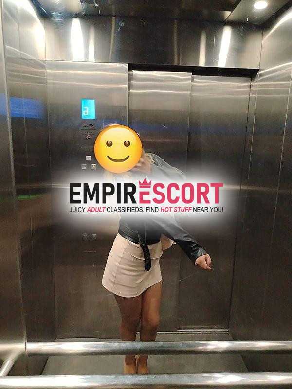 hola👋 soy joven estudiante visitando tu ciudad muy alegre