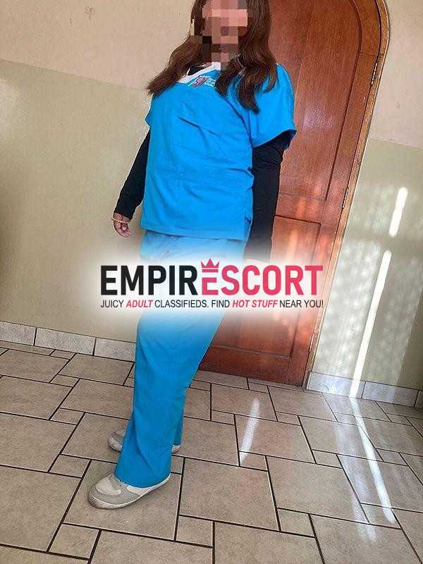 linda enfermera busca apoyo economico