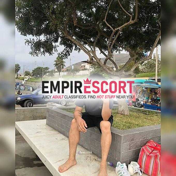 recién llegado en tu ciudad 😈🔥
 chino blancon de buen cuerpo y buen porte
dispuesto complacerte en todo 😈🔥