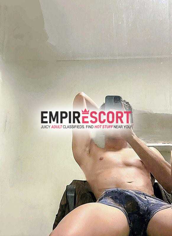 ofresco full morbo y discrecion