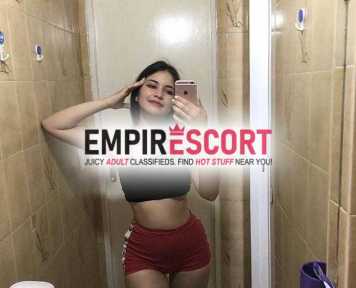 soy valentina delicioso cuerpo y ricas tetas oral profundo peladito